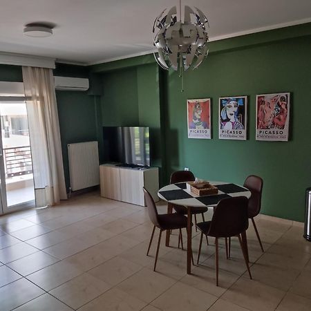 Cozy Apt! Friends & Family - Private Paid Parking Θεσσαλονίκη Εξωτερικό φωτογραφία
