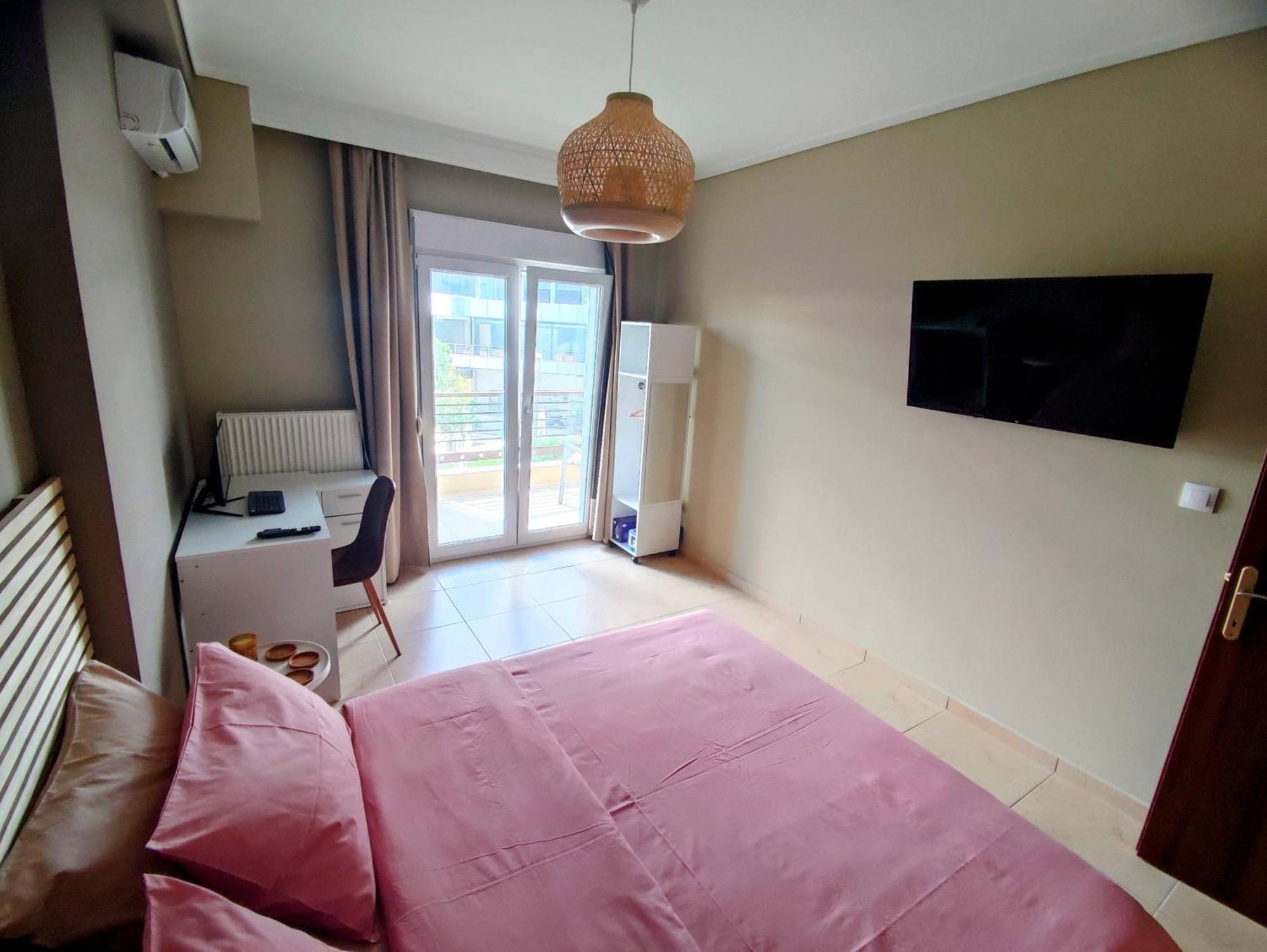 Cozy Apt! Friends & Family - Private Paid Parking Θεσσαλονίκη Εξωτερικό φωτογραφία