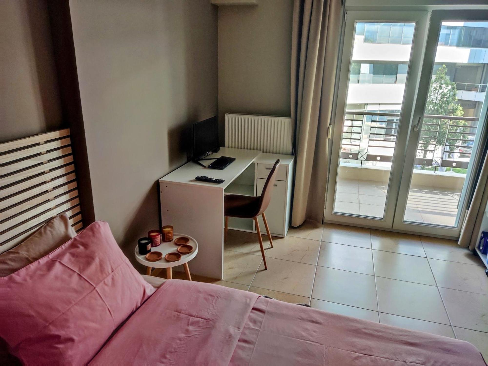 Cozy Apt! Friends & Family - Private Paid Parking Θεσσαλονίκη Εξωτερικό φωτογραφία